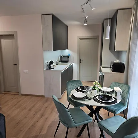 Apart Otel Hills With Free Parking 4*