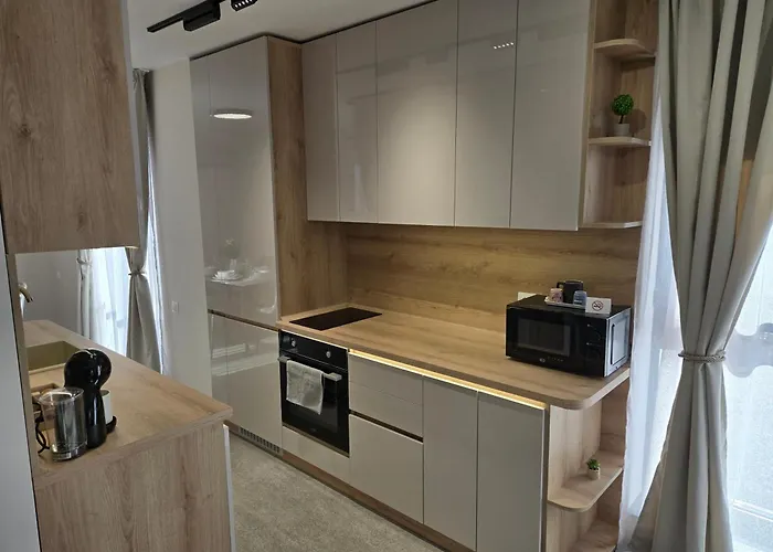 Hills With Free Parking Lägenhetshotell 4*