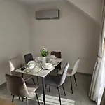 Hills With Free Parking Lejlighedshotel 4*