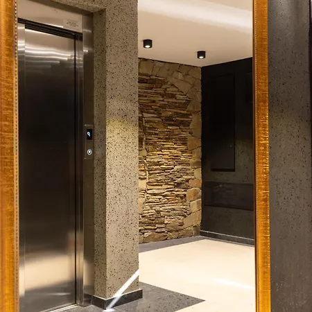 Hills With Free Parking 4* Пловдив